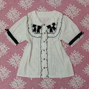 Lizlisa Volume Black Ribbon Blouse